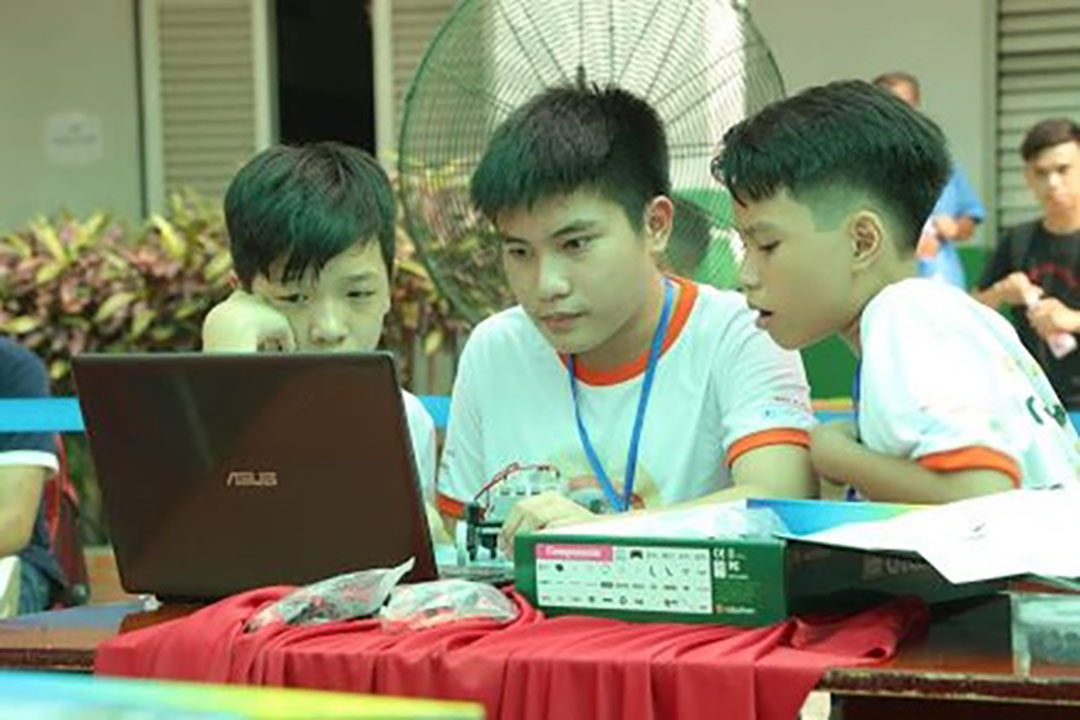 full chuong trinh steam robotics robotviet 3