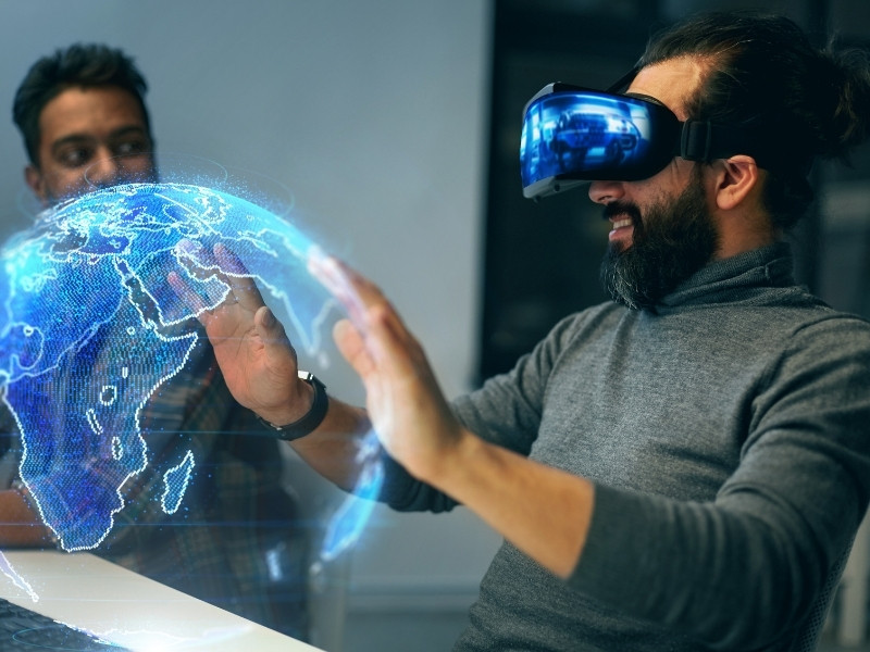 Khám phá thế giới 3D với mô hình HOLOGRAM