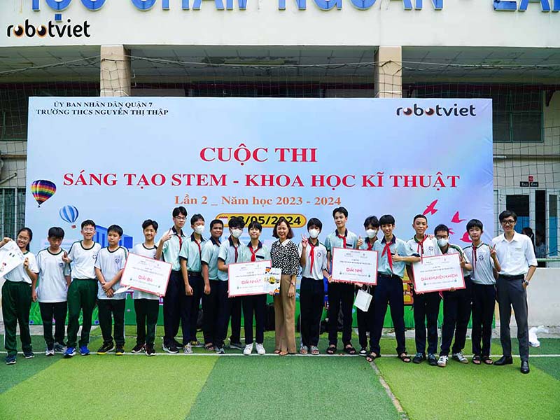 Đồng hành và hỗ trợ cuộc thi Sáng tạo STEM - Khoa học kỹ thuật